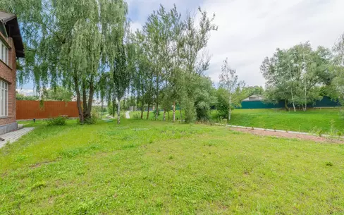 2-этажный коттедж 398.2 м² без отделки