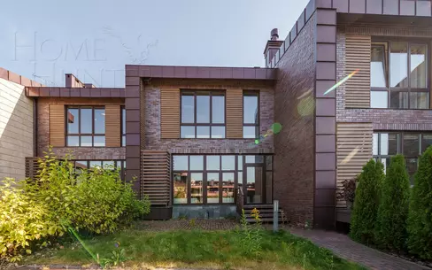 2-этажный таунхаус 270 м² без отделки