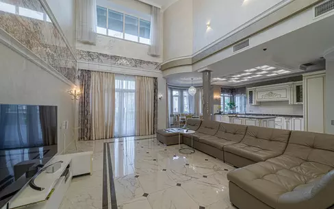 2-этажный коттедж 1 150 м² с отделкой