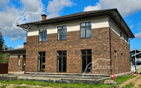 2-этажный коттедж 427.9 м² без отделки