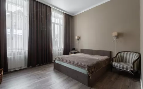 3-этажный коттедж 950 м² без отделки