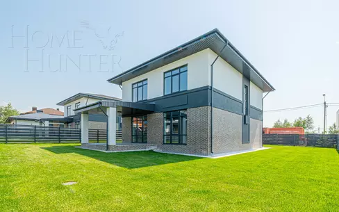2-этажный коттедж 238.4 м² с отделкой