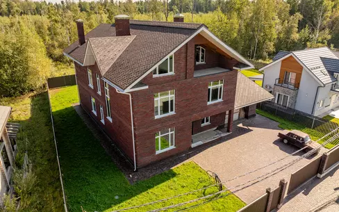 2-этажный коттедж 500 м² без отделки