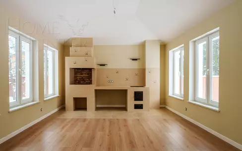 3-этажный коттедж 600 м² с отделкой