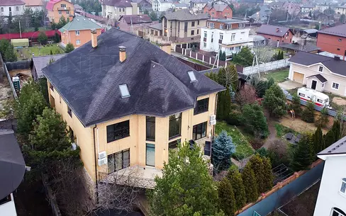 2-этажный коттедж 550 м² с отделкой