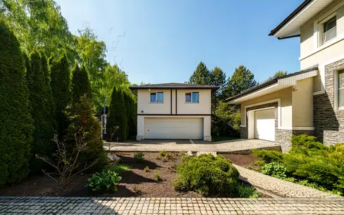 2-этажный коттедж 680 м² с отделкой