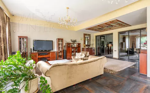 2-этажный коттедж 841 м² с отделкой