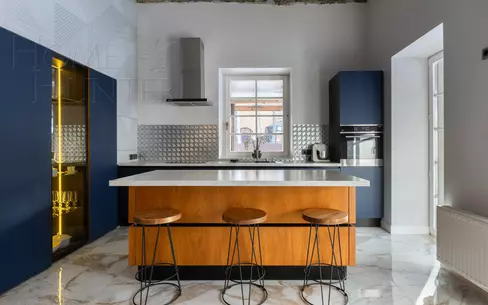 3-этажный коттедж 950 м² без отделки
