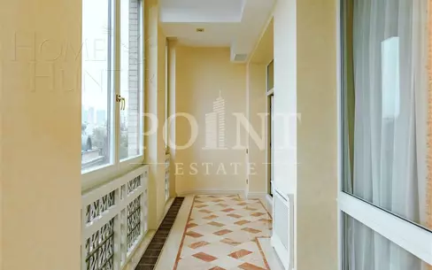 4-КОМН. КВАРТИРА С ОТДЕЛКОЙ 238 М² НА 5 ЭТАЖЕ