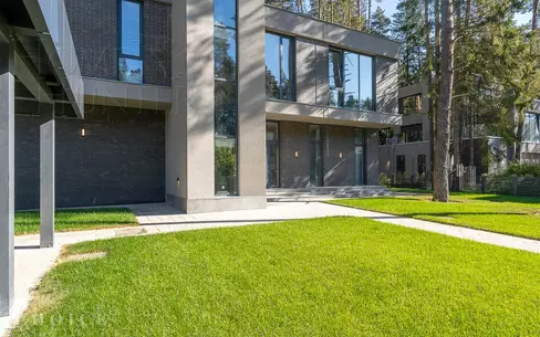 2-этажный коттедж 400 м² с отделкой