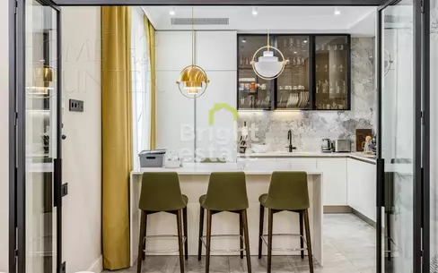 4-КОМН. КВАРТИРА С ОТДЕЛКОЙ 156 М² НА 3 ЭТАЖЕ