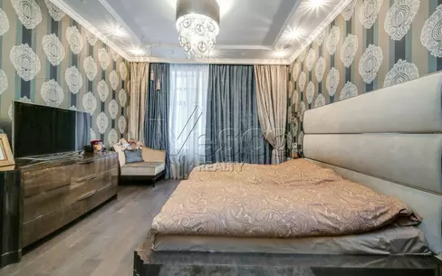 3-КОМН. КВАРТИРА С ОТДЕЛКОЙ 183.9 М² НА 3 ЭТАЖЕ