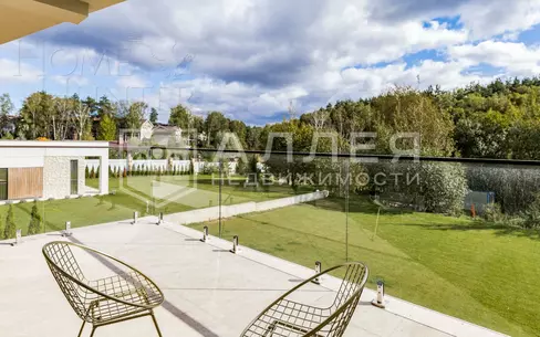 2-этажный коттедж 348 м² с отделкой