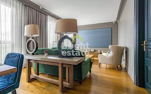 5-КОМН. КВАРТИРА С ОТДЕЛКОЙ 249 М² НА 4 ЭТАЖЕ