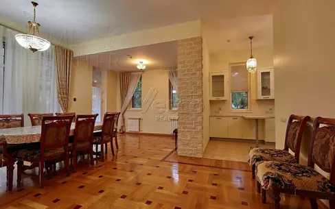 2-этажный коттедж 720 м² с отделкой