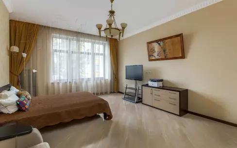 3-КОМН. КВАРТИРА С ОТДЕЛКОЙ 146.5 М² НА 4 ЭТАЖЕ