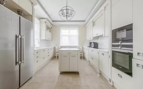 2-этажный коттедж 500 м² с отделкой