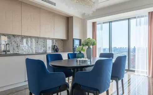 4-КОМН. КВАРТИРА С ОТДЕЛКОЙ 143 М² НА 18 ЭТАЖЕ