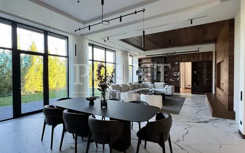2-этажный коттедж 437.2 м² с отделкой