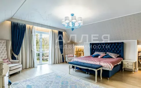 2-этажный коттедж 550 м² с отделкой
