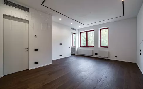 2-этажный коттедж 693 м² с отделкой