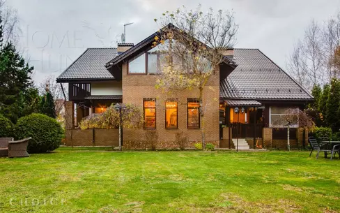 2-этажный коттедж 490 м² с отделкой