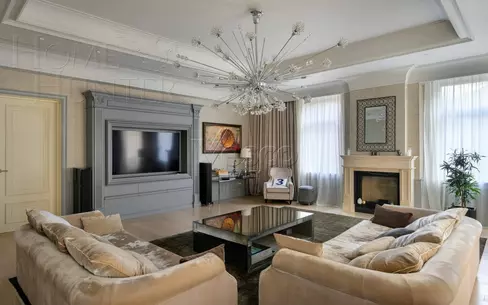 2-этажный коттедж 1 500 м² с отделкой