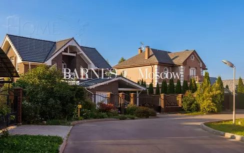 2-этажный коттедж 800 м² без отделки