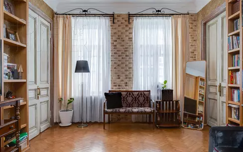 4-КОМН. КВАРТИРА С ОТДЕЛКОЙ 125 М² НА 4 ЭТАЖЕ