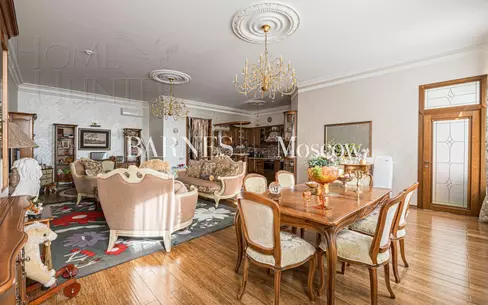 3-КОМН. КВАРТИРА С ОТДЕЛКОЙ 140 М² НА 2 ЭТАЖЕ