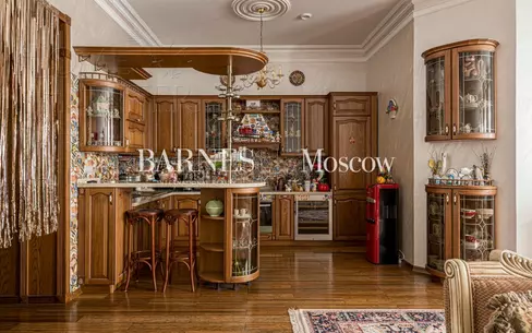 3-КОМН. КВАРТИРА С ОТДЕЛКОЙ 140 М² НА 2 ЭТАЖЕ