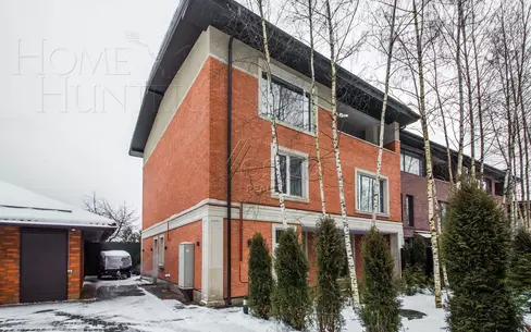 2-этажный таунхаус 600 м² с отделкой