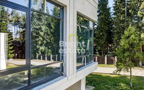 2-этажный коттедж 520 м² без отделки