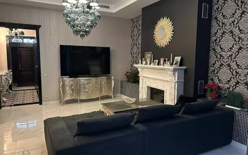 3-этажный таунхаус 293 м² с отделкой