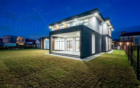 2-этажный коттедж 604 м² без отделки