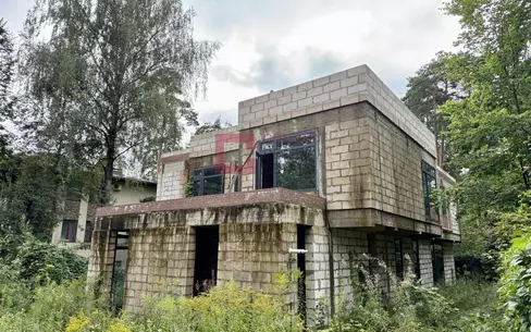 2-этажный коттедж 400 м² без отделки