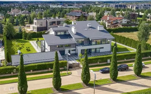 2-этажный коттедж 1 127.4 м² с отделкой