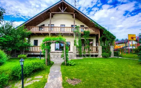 2-этажный коттедж 340 м² с отделкой