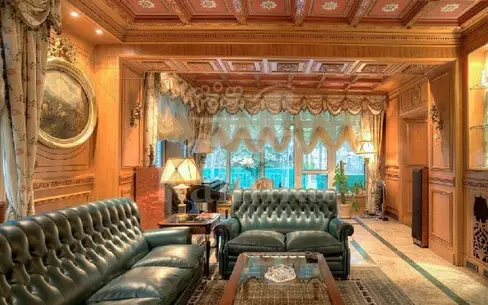 2-этажный коттедж 1 615 м² с отделкой