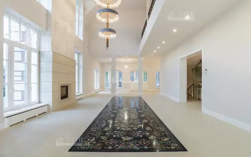 2-этажный коттедж 1 200 м² с отделкой