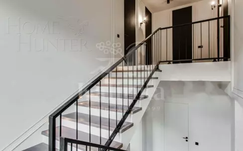 2-этажный коттедж 280 м² с отделкой