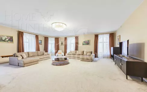 6-КОМН. КВАРТИРА С ОТДЕЛКОЙ 303 М² НА 3 ЭТАЖЕ