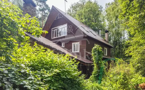 2-этажный коттедж 500 м² с отделкой