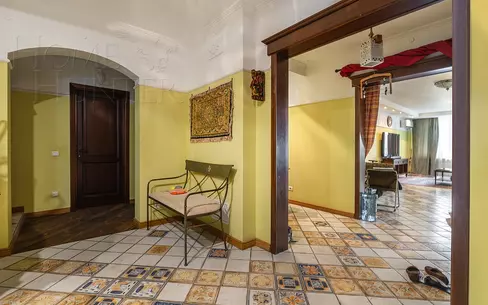 5-КОМН. КВАРТИРА С ОТДЕЛКОЙ 220 М² НА 13 ЭТАЖЕ