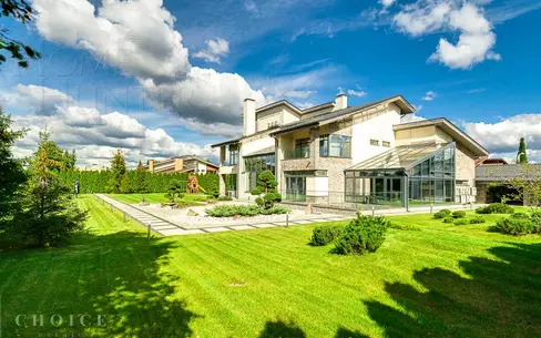 2-этажный коттедж 1 127.4 м² с отделкой