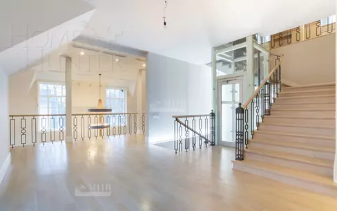 2-этажный коттедж 1 200 м² с отделкой