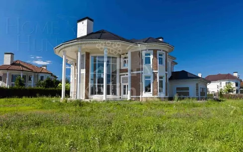 2-этажный коттедж 615 м² без отделки