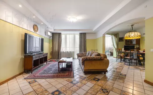 5-КОМН. КВАРТИРА С ОТДЕЛКОЙ 220 М² НА 13 ЭТАЖЕ