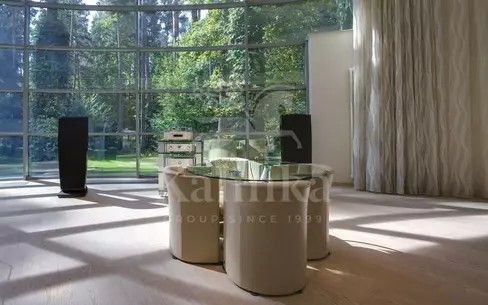 2-этажный коттедж 1 500 м² с отделкой