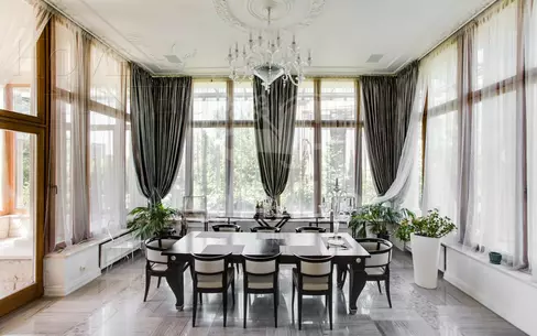 2-этажный коттедж 1 100 м² с отделкой